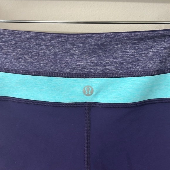 Lululemon Short Groove Short Full On Luon Sport Purple Blue Yoga Run Sz 6 - Picture 5 of 9